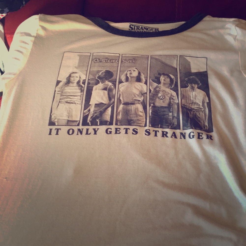 Stranger things t-shirt